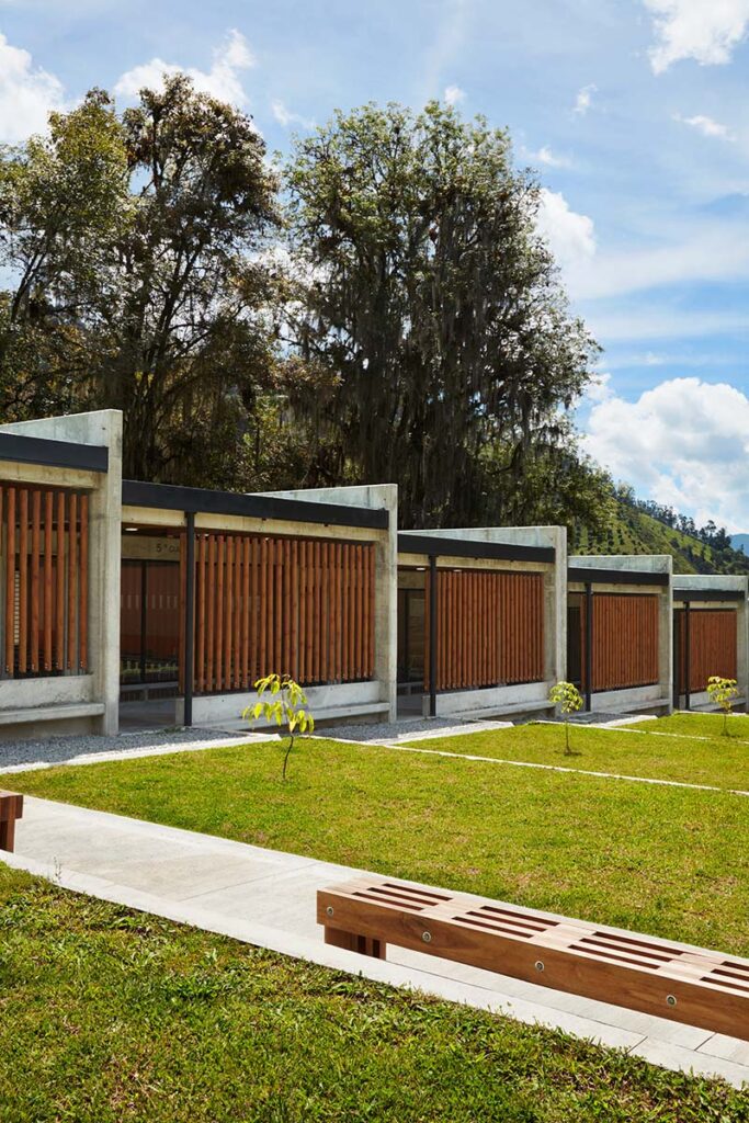 arquitectura colegio Crepes & Waffles