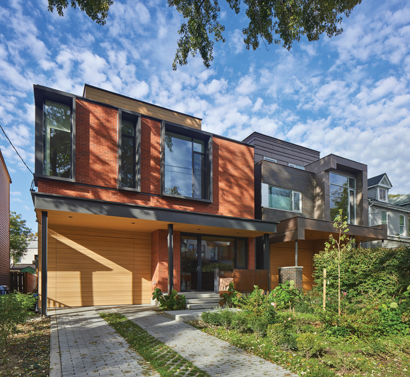 Press kit | 2941-05 - Press release | Robert Street Residences - Taylor Smyth Architects - Residential Architecture - Robert Street Residence II (left, completed in 2021); Robert Street Residence I (right, completed in 2011). - Photo credit: Tom Arban Photography Inc.