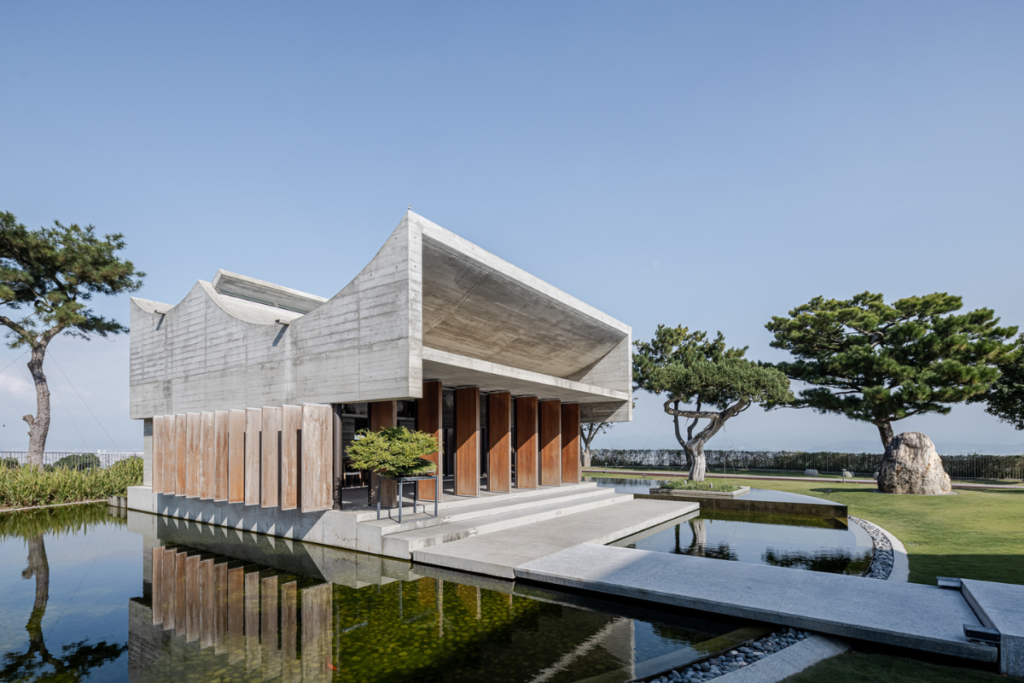 Arquitectura vernácula: un salón de té en Taiwán con un diseño vivo.