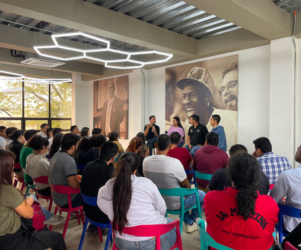 Help People | Impulsa la transformación digital