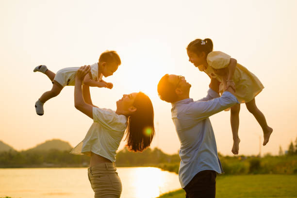 Por qué los padres y también aquellos que son jóvenes necesitan un seguro de vida